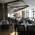 Hotel Lion