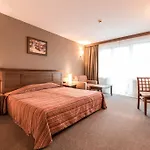 Lion Hotel